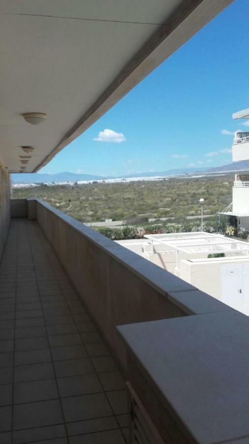 Habitaciones En Casa Compartida Retamar Almeria Exterior photo